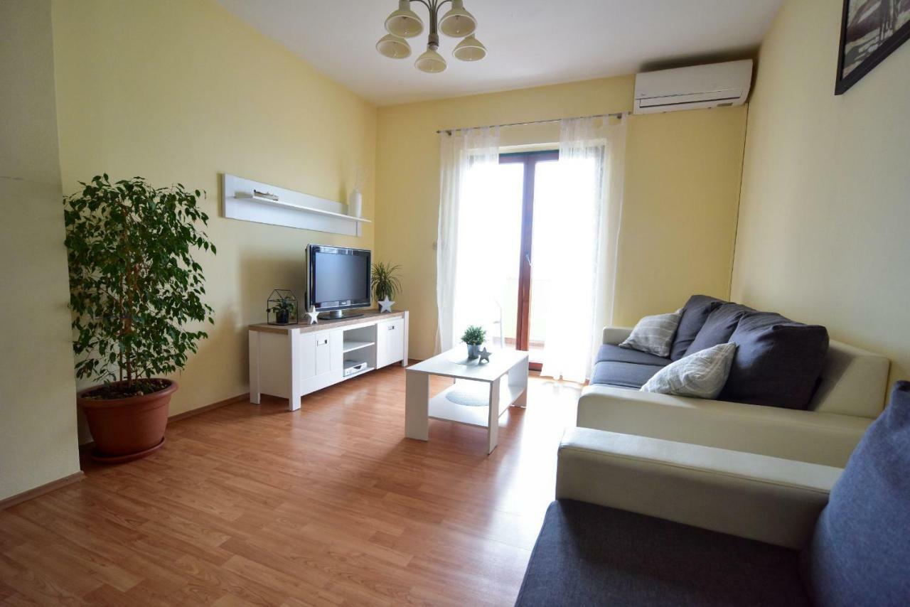 Apartment Marcella 2 Ljubač Exteriér fotografie